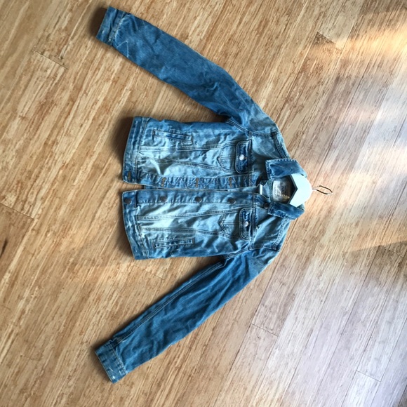 Jean jacket - Picture 2 of 3